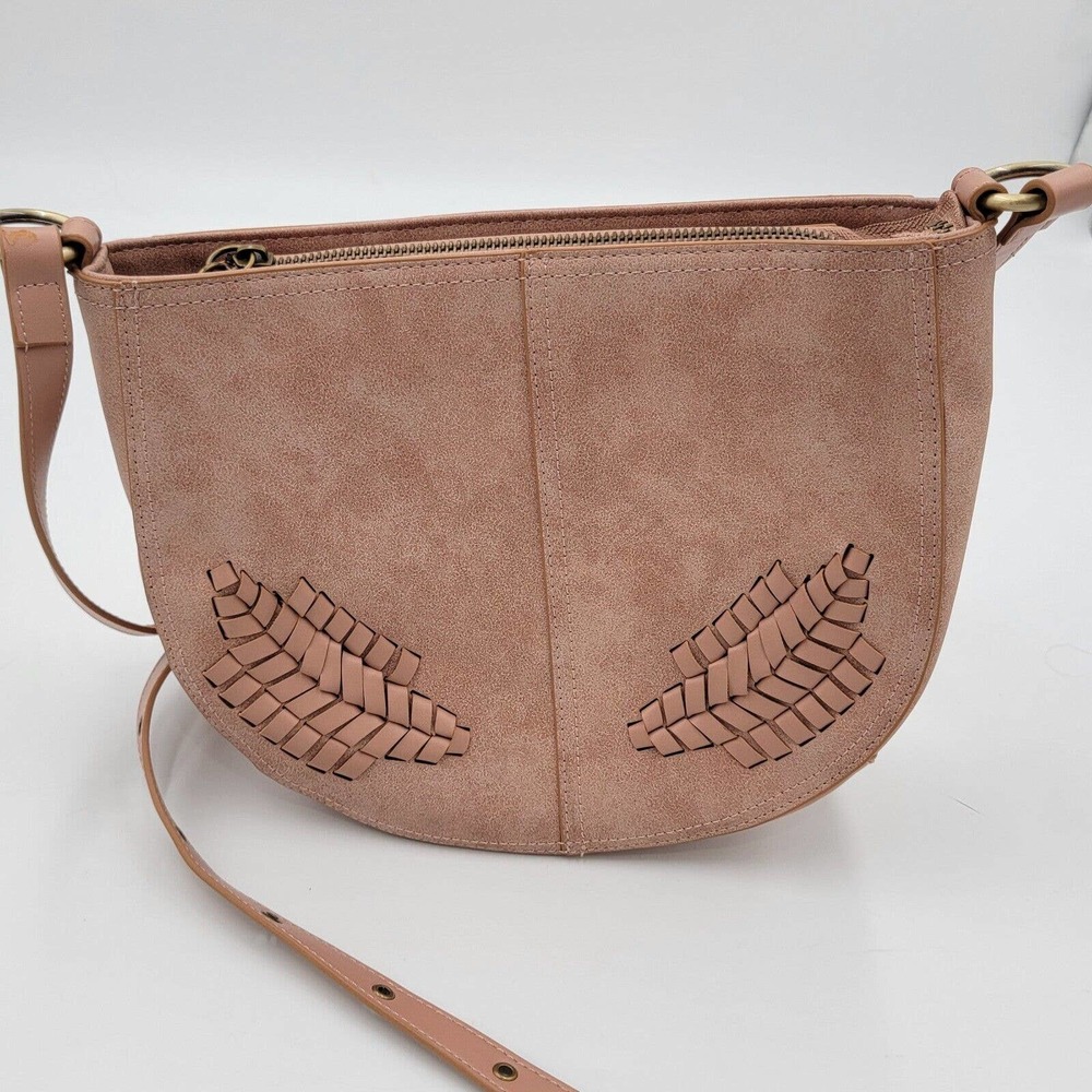 Elle Jae Gypset Tan Marquesas Vegan Crossbody Handbag Two Leaves 8"x10.5"x3.5"